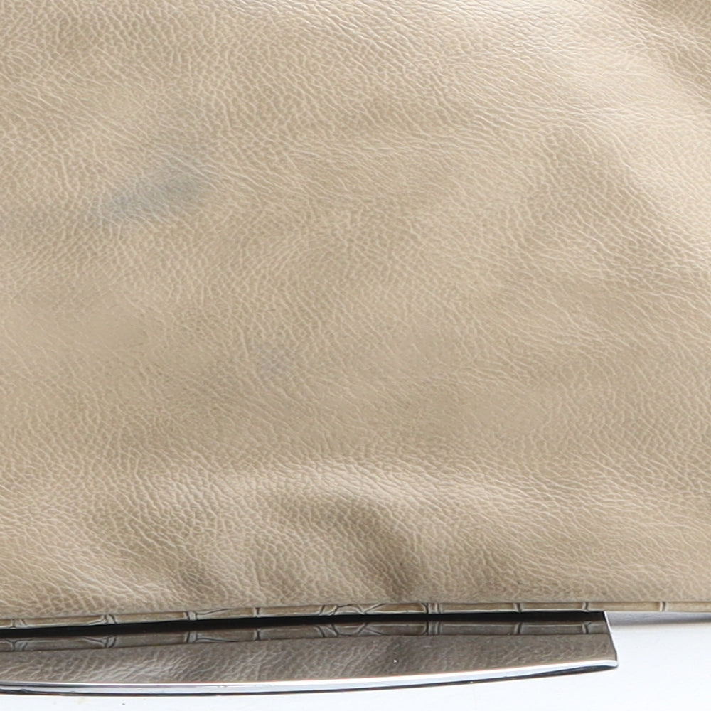 Atmosphere Womens Beige Geometric Polyethylene Clutch Size Small