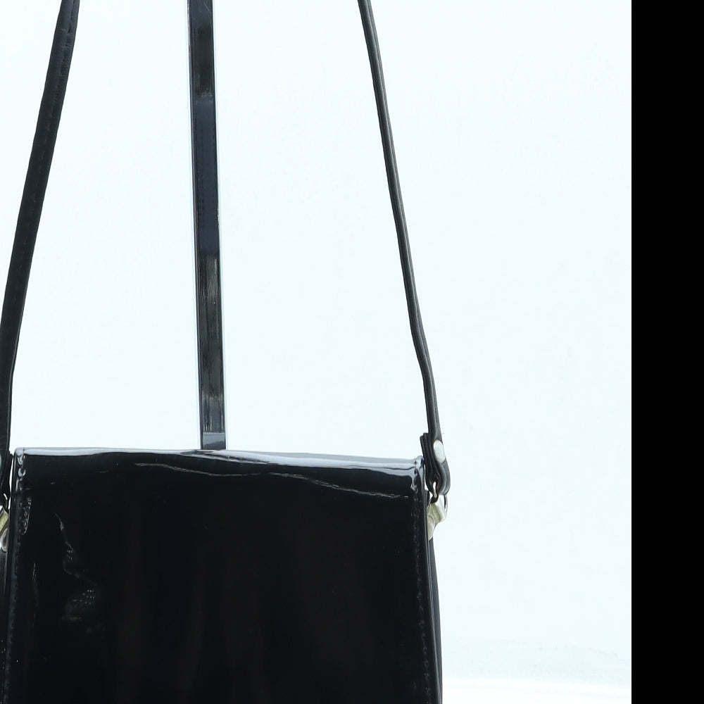 Preworn Womens Black Leather Crossbody Size Small