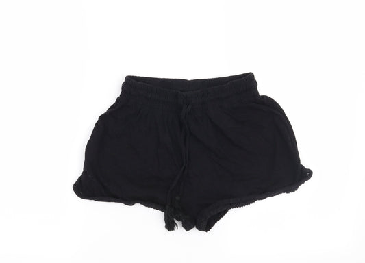 Additional front view of H&M women’s black culotte shorts, size XS