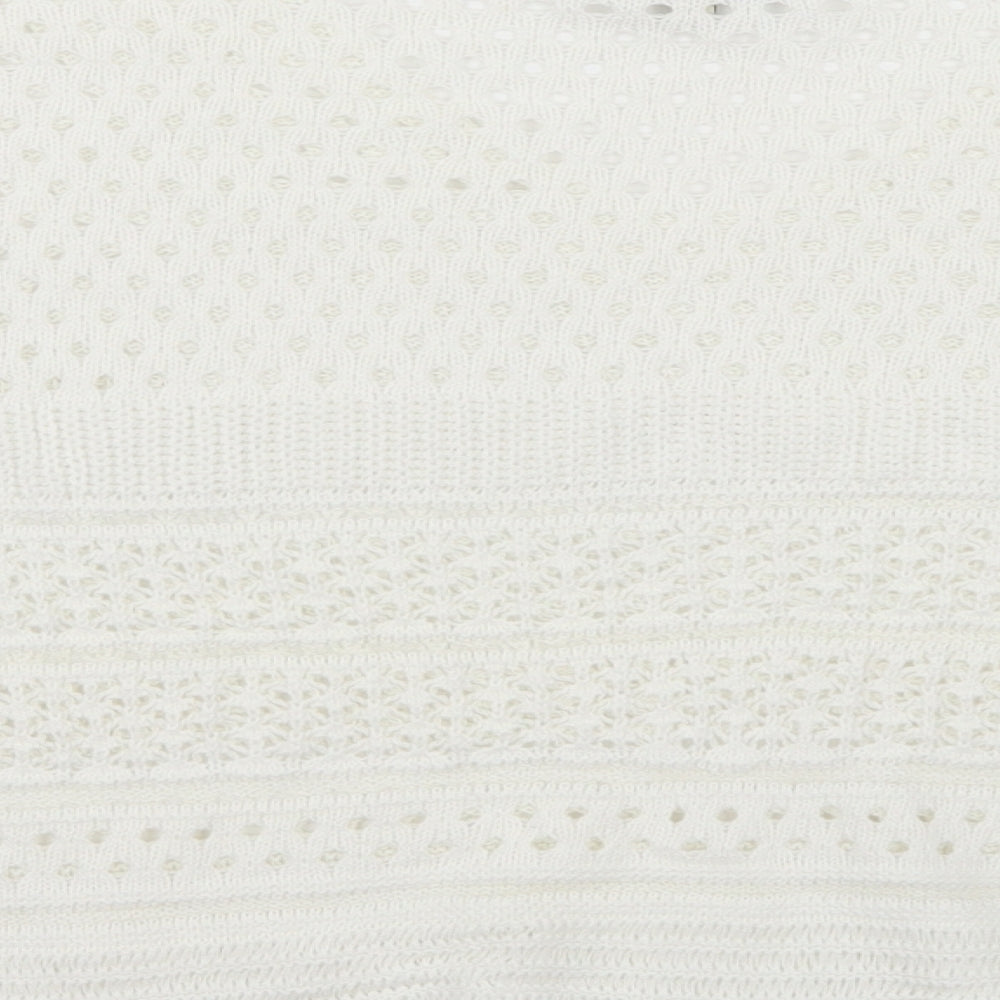 Brand and care label for Papaya women’s white knit jumper, size M