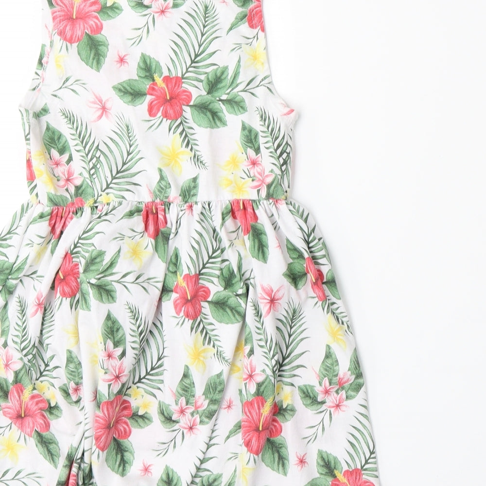 Brand and care label for Anni Couture girls’ white floral a-line, size 9, years