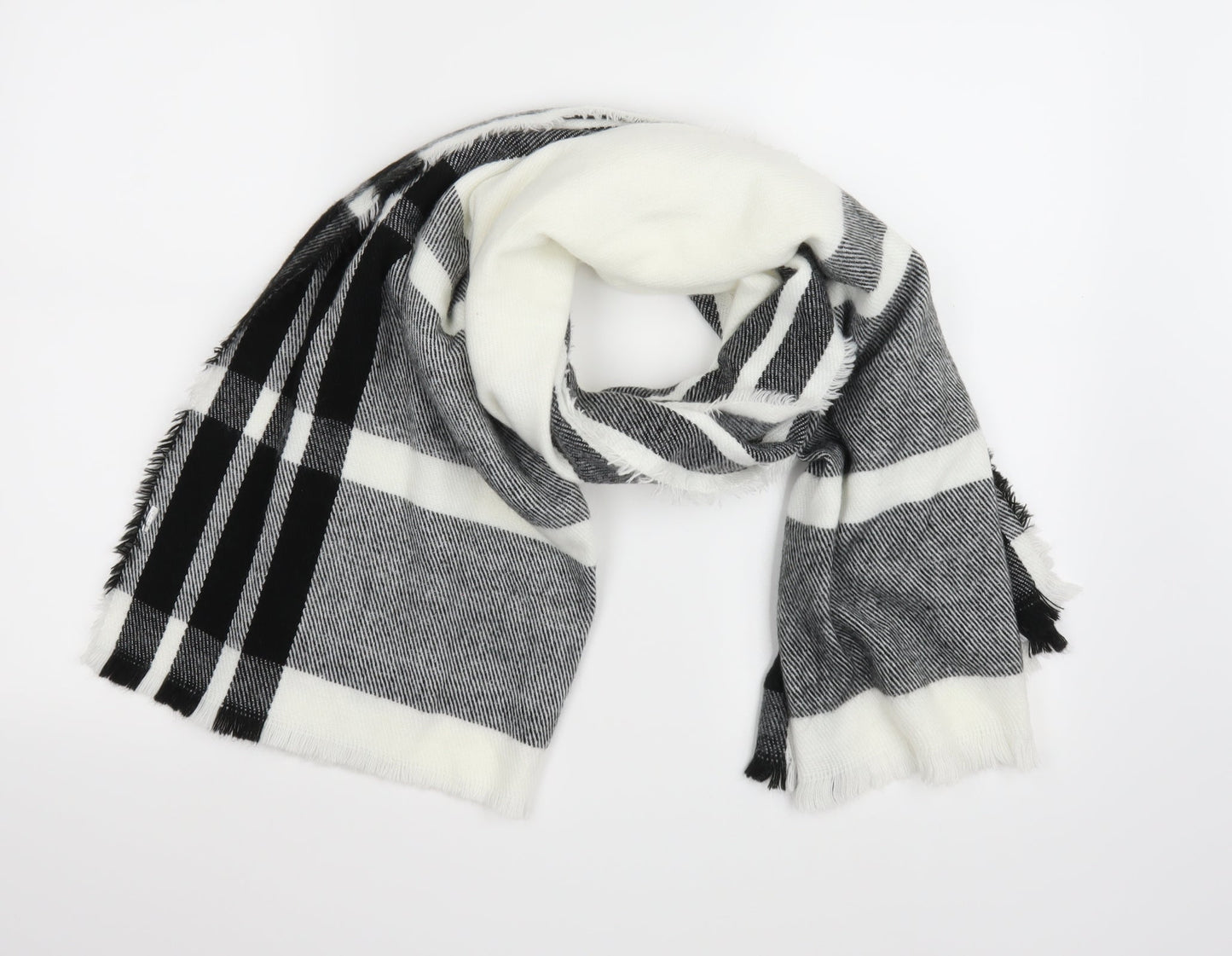 Preworn Womens White Check Knit Scarf