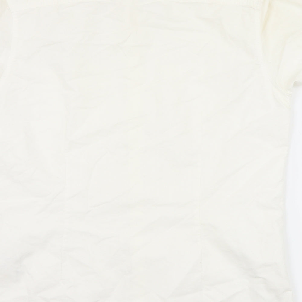 Brand and care label for Burton men’s white button-up, size M