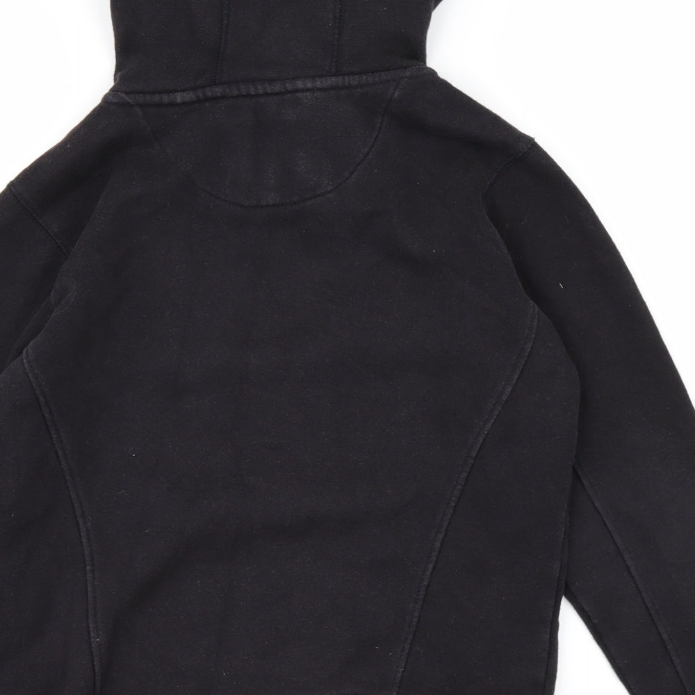Brand and care label for Haywire boys’ black pullover hoodie, size S