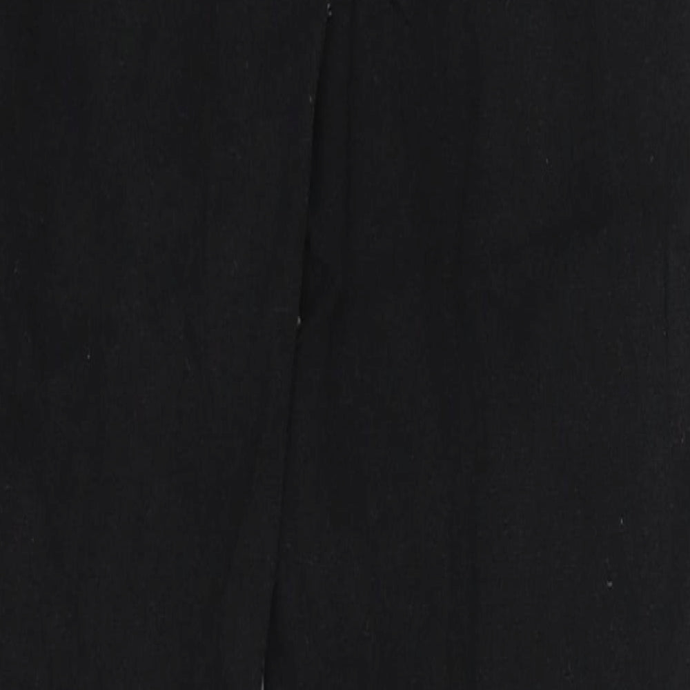 Brand and care label for H&M women’s black jegging leggings, size XS, 26-inch leg