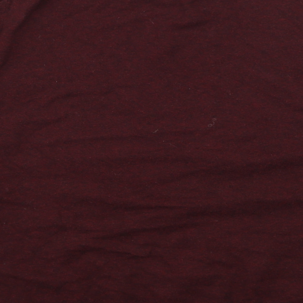 Brand and care label for Burton men’s red knit jumper, size XL