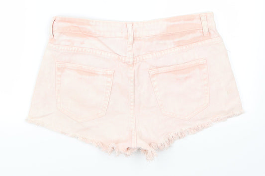 FOREVER 21 Womens Pink Denim Hot Pants Shorts Size 30 in - Distressed