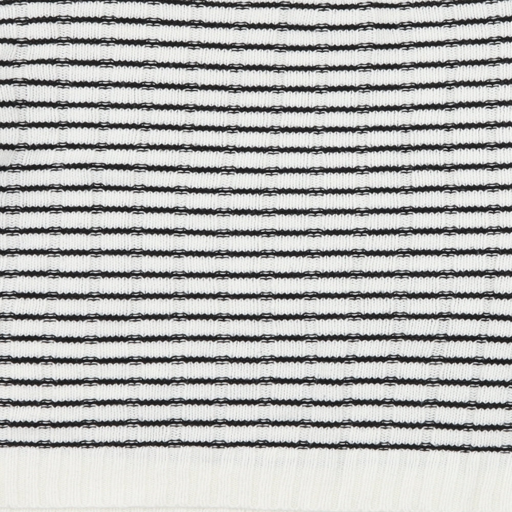 Brand and care label for Boohoo women’s white check jumper, size UK 10