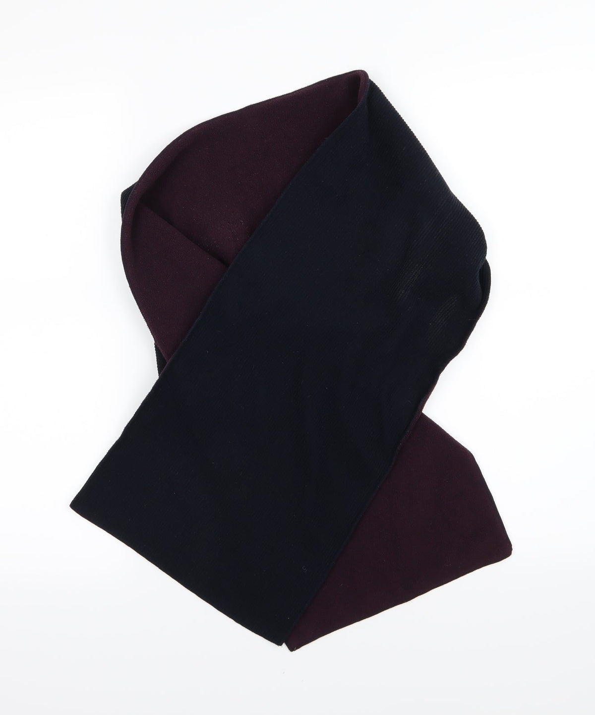 Front view of Preworn men’s blue fleece rectangle scarf scarf one size