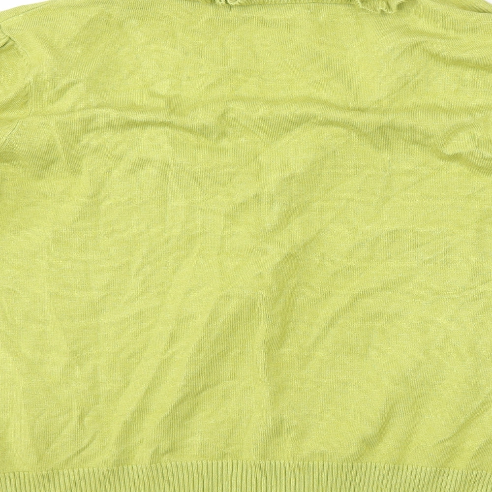 Brand and care label for M&Co women’s green basic t-shirt, size L