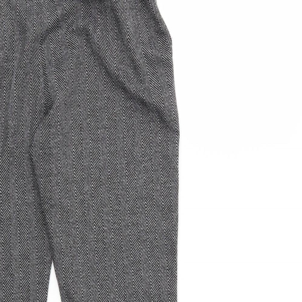 Brand and care label for Ambiance women’s grey trousers, size M, 25-inch leg