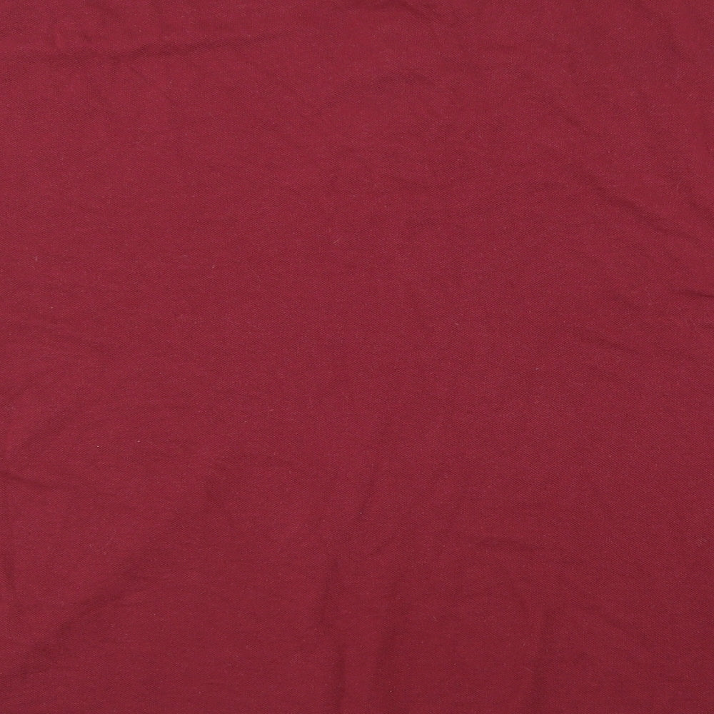 Brand and care label for Mandate men’s purple polo, size 2XL
