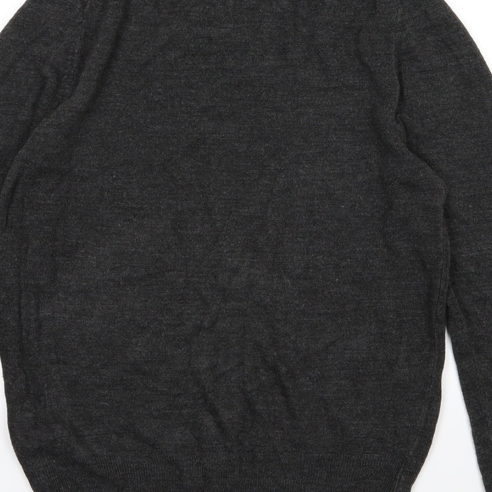 Brand and care label for F&F men’s grey knit jumper, size S