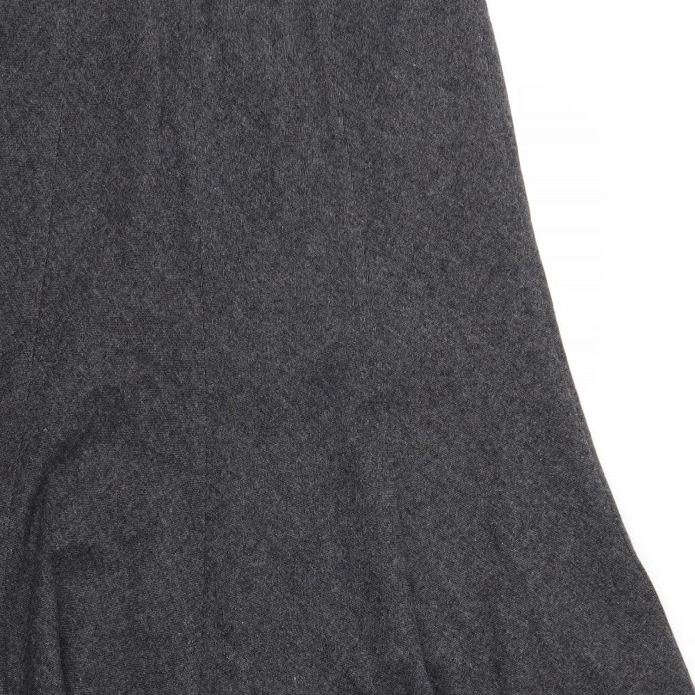 Brand and care label for New Look women’s grey pleated, size UK 16
