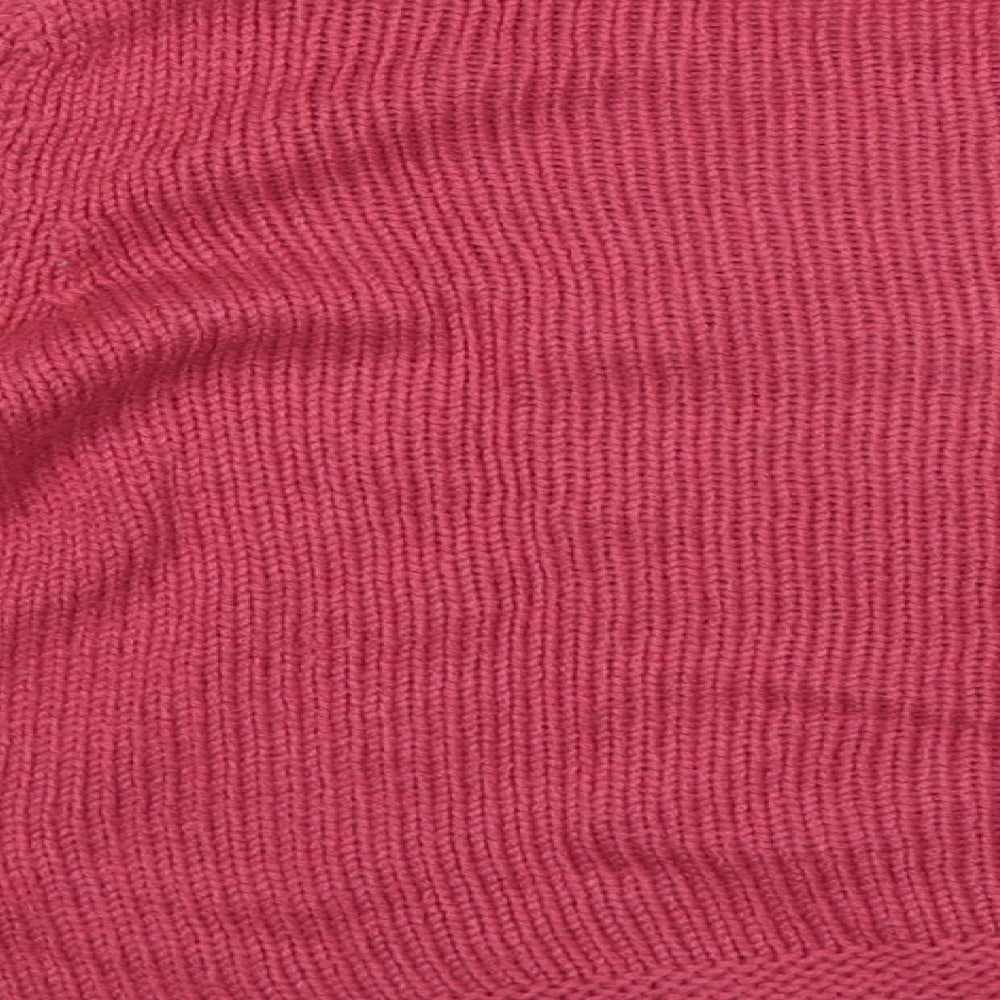Brand and care label for Sfera girls’ pink jumper, size 9-10, years