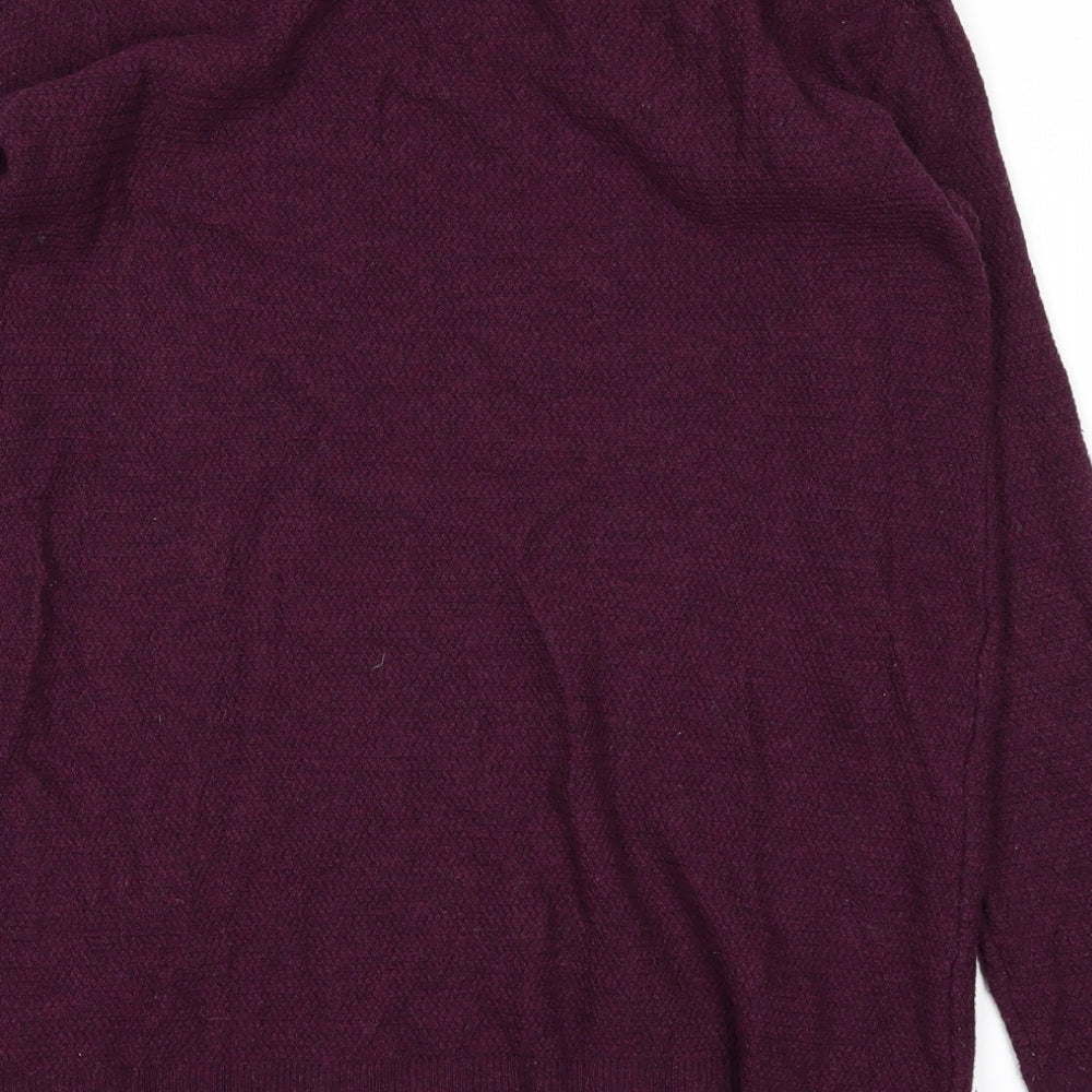 Brand and care label for Gap women’s purple jumper, size S