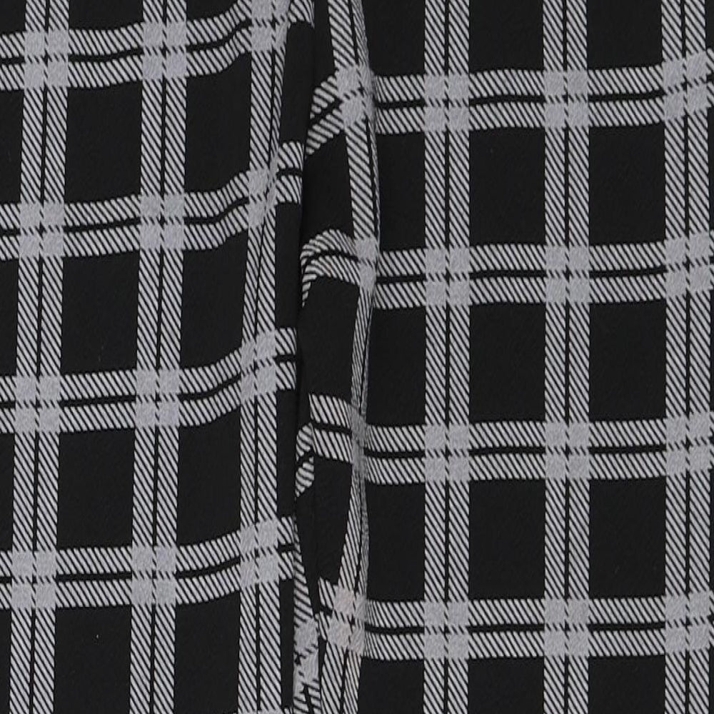 PRETTYLITTLETHING Womens Black Check Cropped Trousers Size 6 L20 in