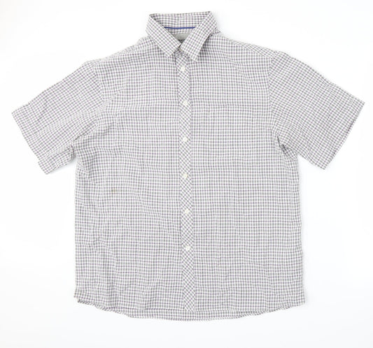 Additional front view of Marks & Spencer men’s white plaid button-up, size L