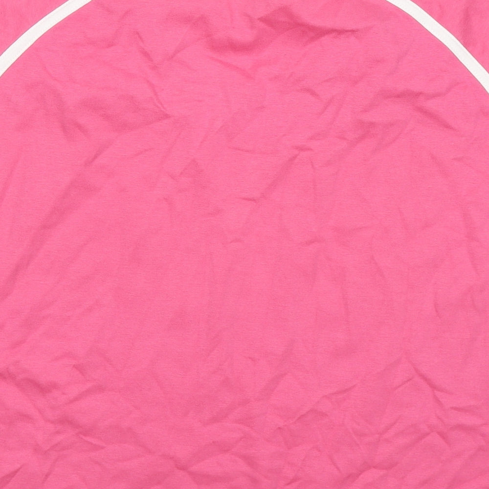 Brand and care label for gym issue women’s pink basic t-shirt, size UK 12