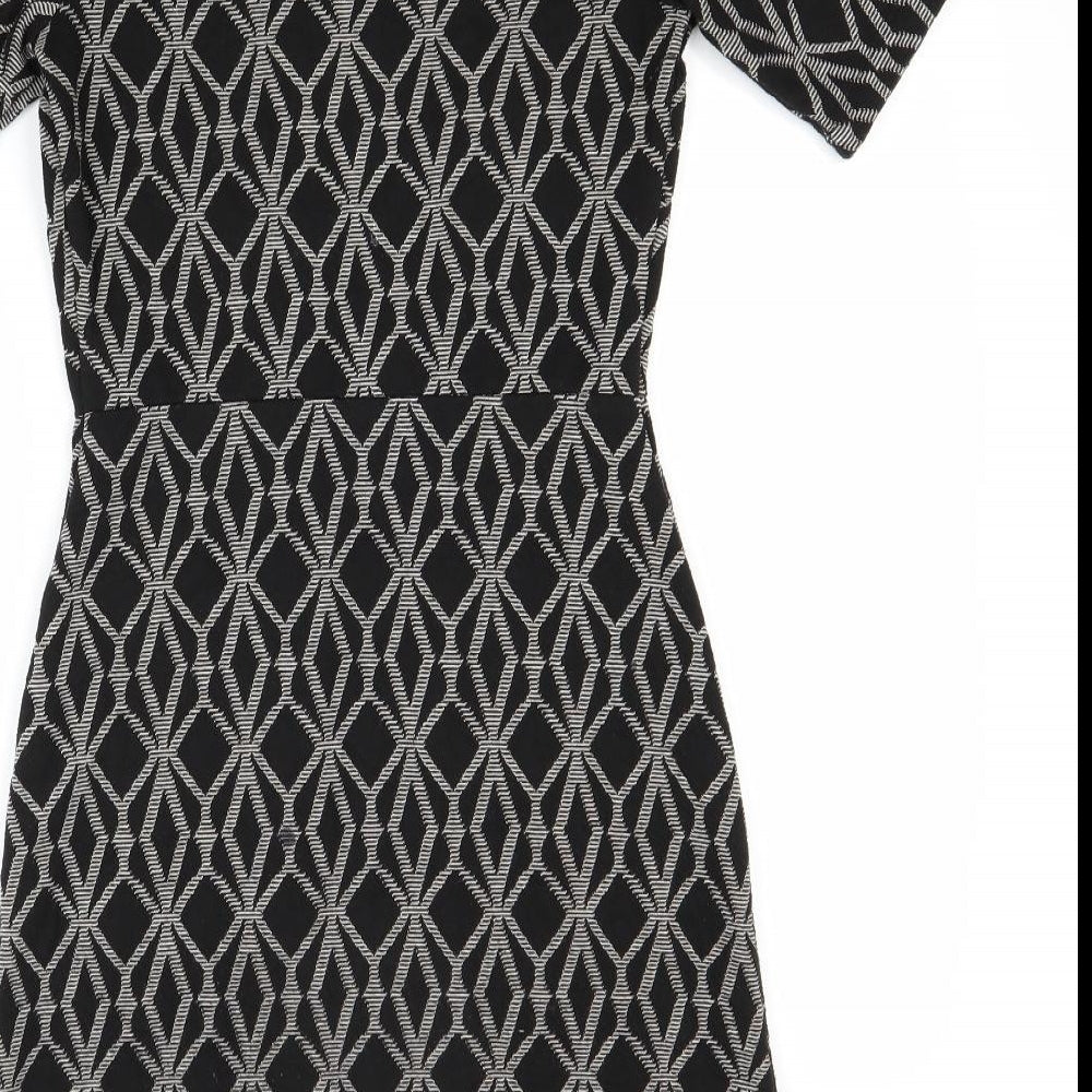 Brand and care label for Next women’s grey argyle/diamond a-line, size UK 6