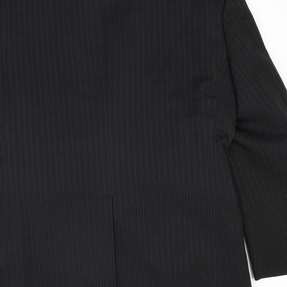 Brand and care label for Taylor & Wright men’s black striped jacket blazer, size 40