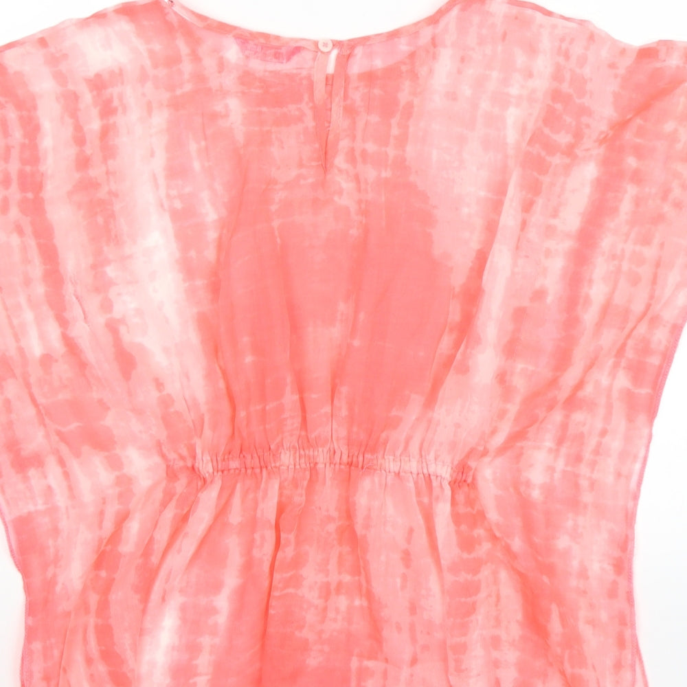 Brand and care label for VD One girls’ pink basic t-shirt, size 7-8, years