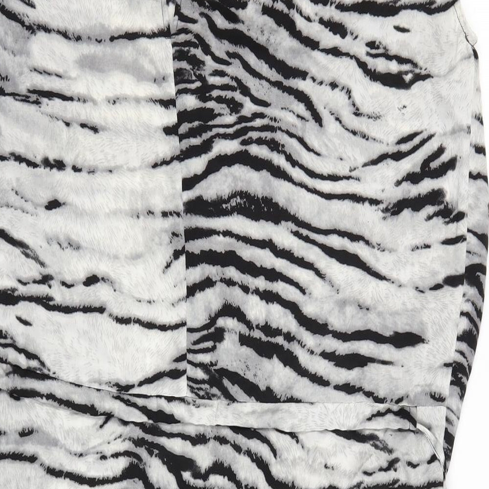 Brand and care label for Saint Tropez Clothing women’s grey animal print kimono blouse, size M