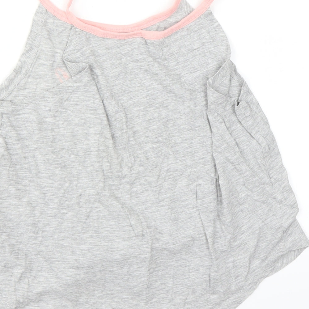 Brand and care label for H&M girls’ grey basic t-shirt, size 10-11, years - beach days