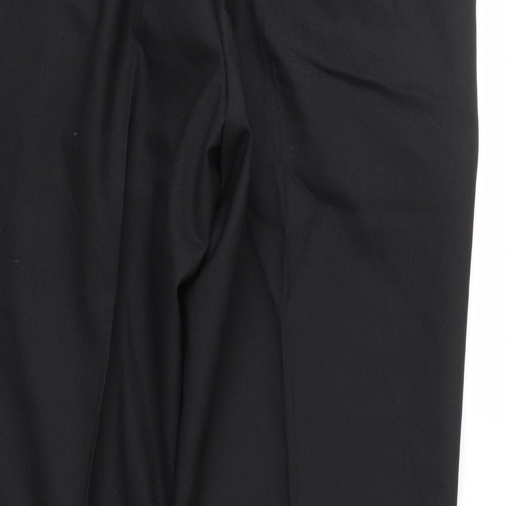 Brand and care label for Dimensions men’s black trousers, size 32, in, 28-inch leg