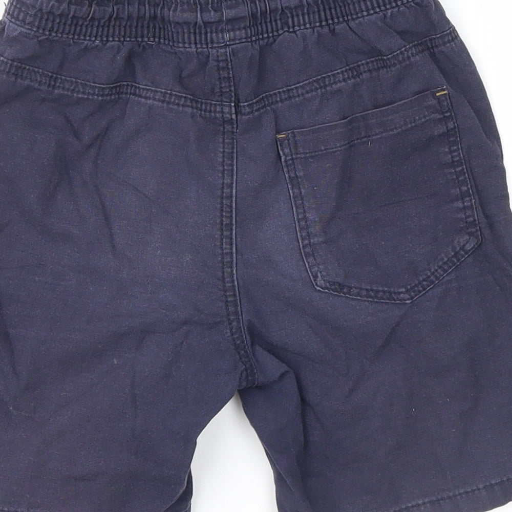 Brand and care label for denim co boys’ blue cargo shorts, size 6-7, years
