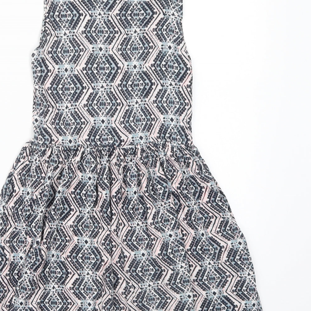 Brand and care label for Primark girls’ grey a-line, size 7-8, years