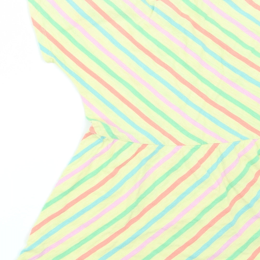 Brand and care label for Gap girls’ yellow striped a-line, size 3, years
