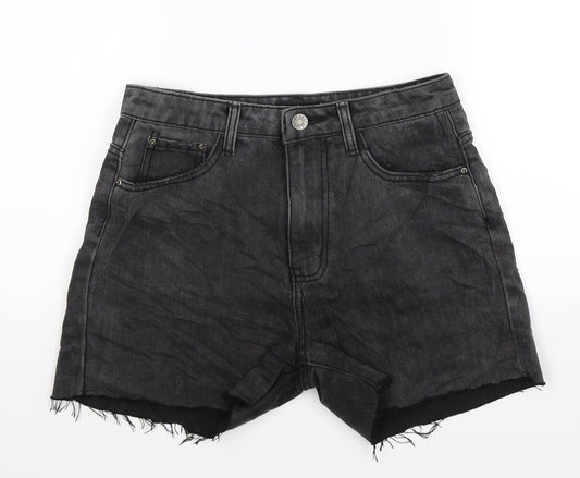 Additional front view of Momokrom women’s grey denim hot pants shorts, size UK 8