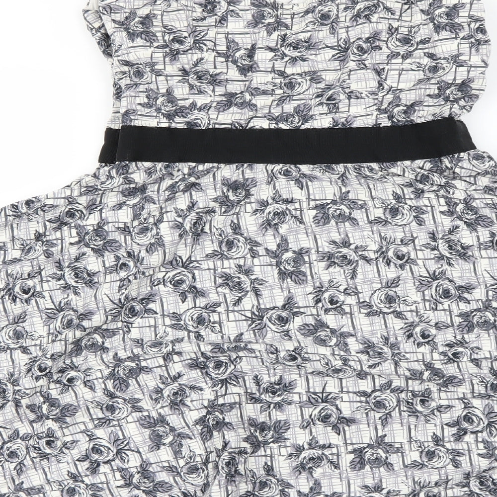 Brand and care label for New Look women’s grey a-line, size UK 8