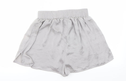 Preworn Womens Grey Hot Pants Shorts Size 8
