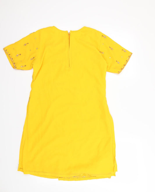 Preworn Womens Yellow Mini Size 8