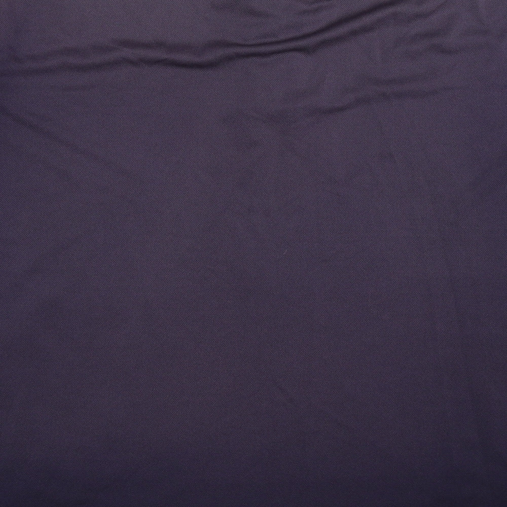 Brand and care label for izdo men’s purple polo, size M