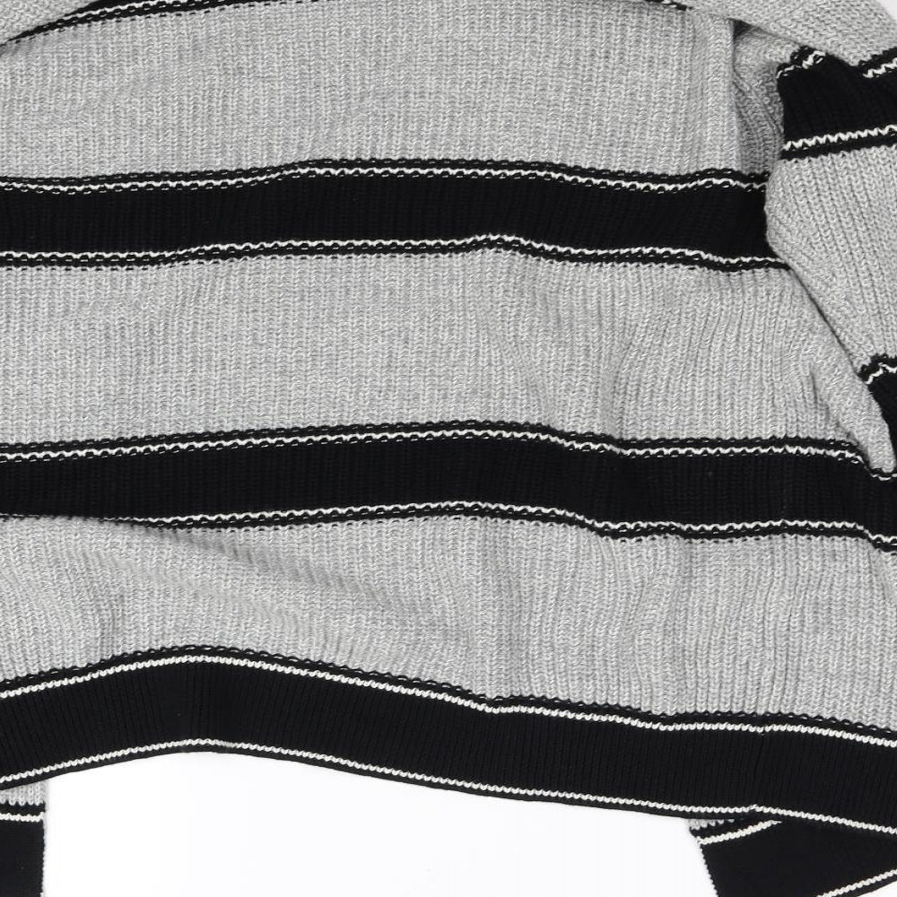 Brand and care label for Gap women’s grey striped cardigan jumper, size M