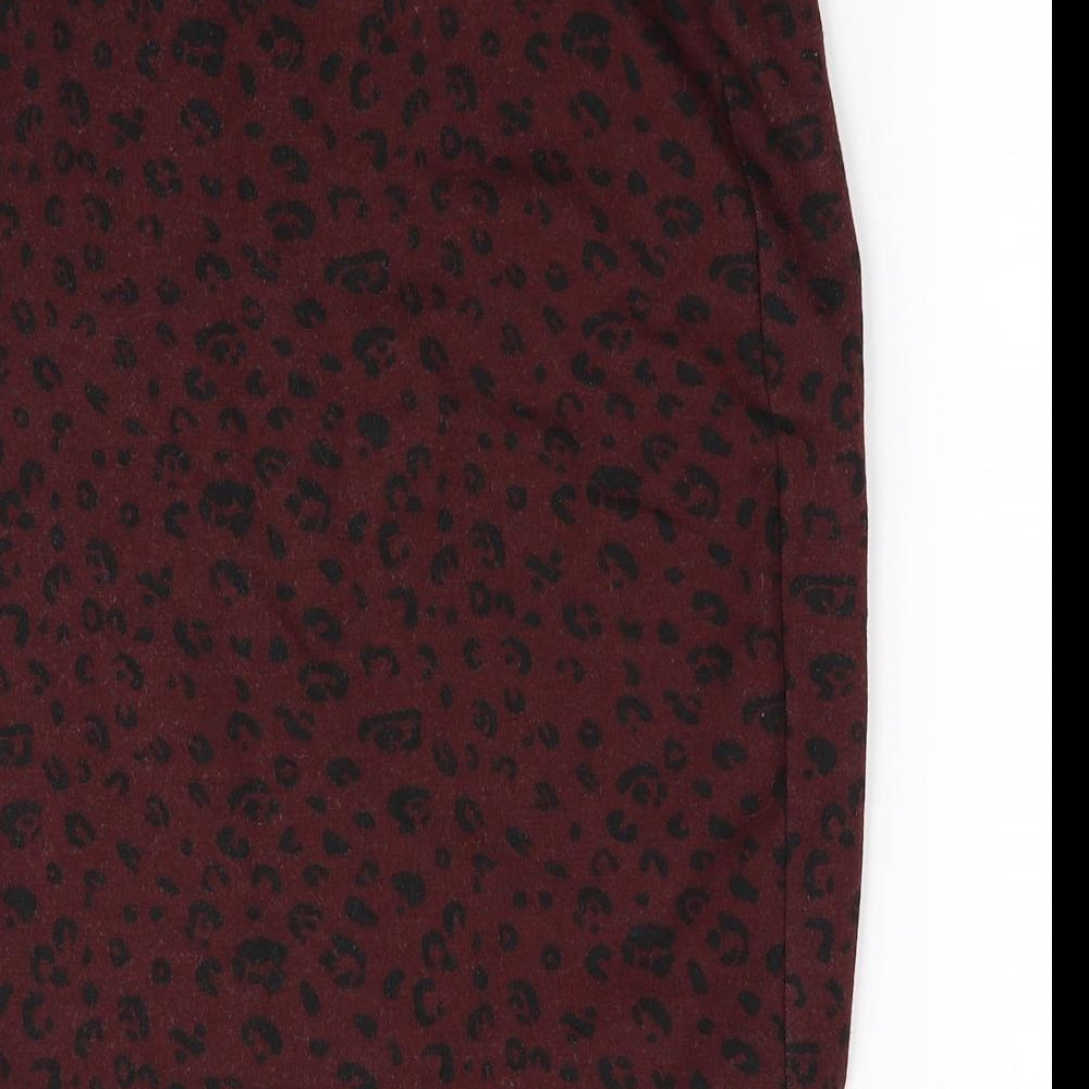 Brand and care label for New Look women’s red flare skirt, size UK 8