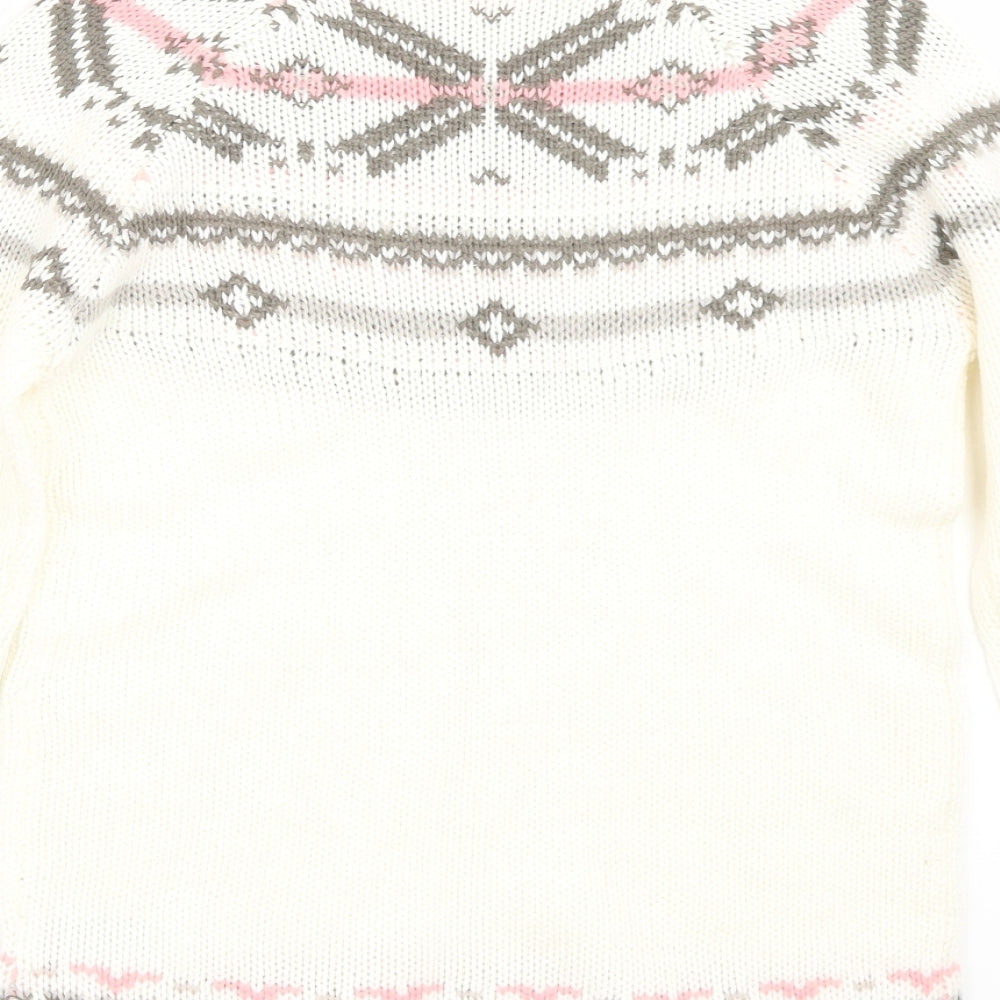 Brand and care label for Peppers girls’ white jumper, size 10-11, years