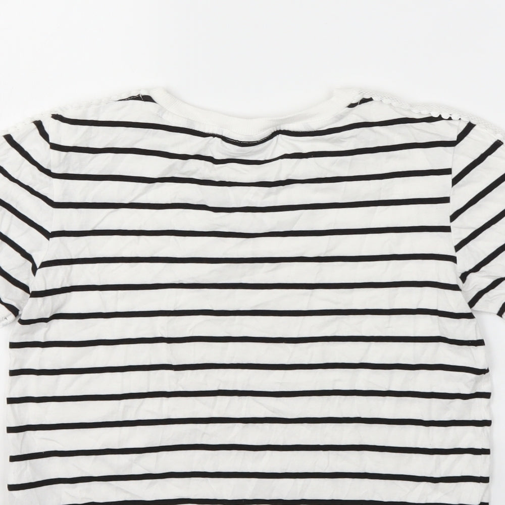 Brand and care label for Topshop women’s white striped basic t-shirt, size UK 6