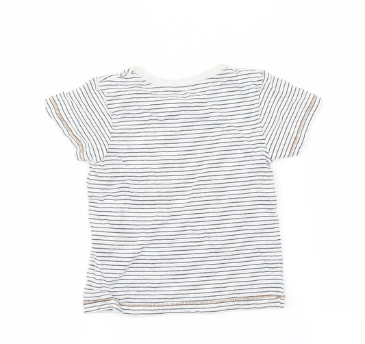 Preworn Boys White Striped Basic T-Shirt Size 2-3 Years