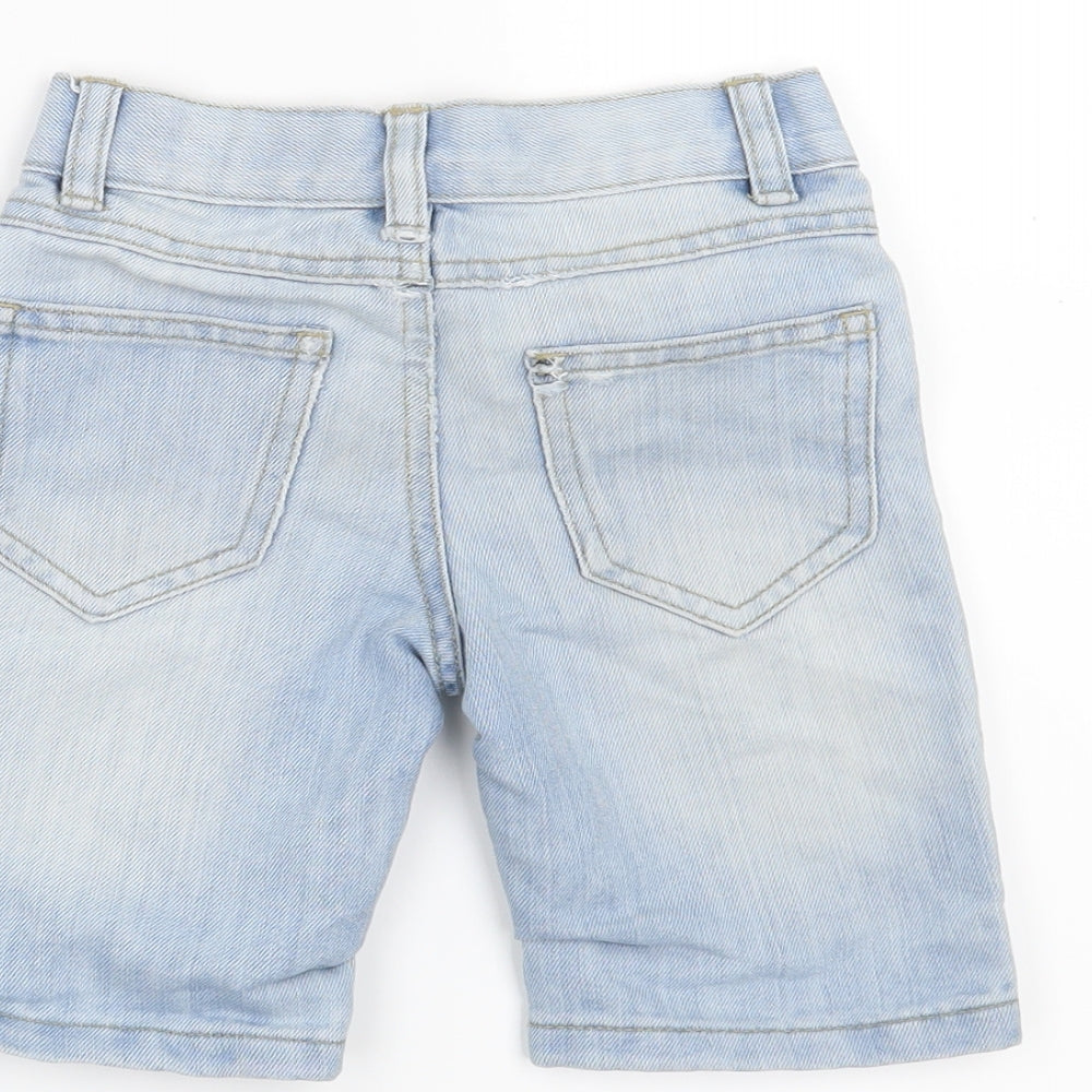 Brand and care label for Denim CO boys’ blue straight jeans, size 2-3, years
