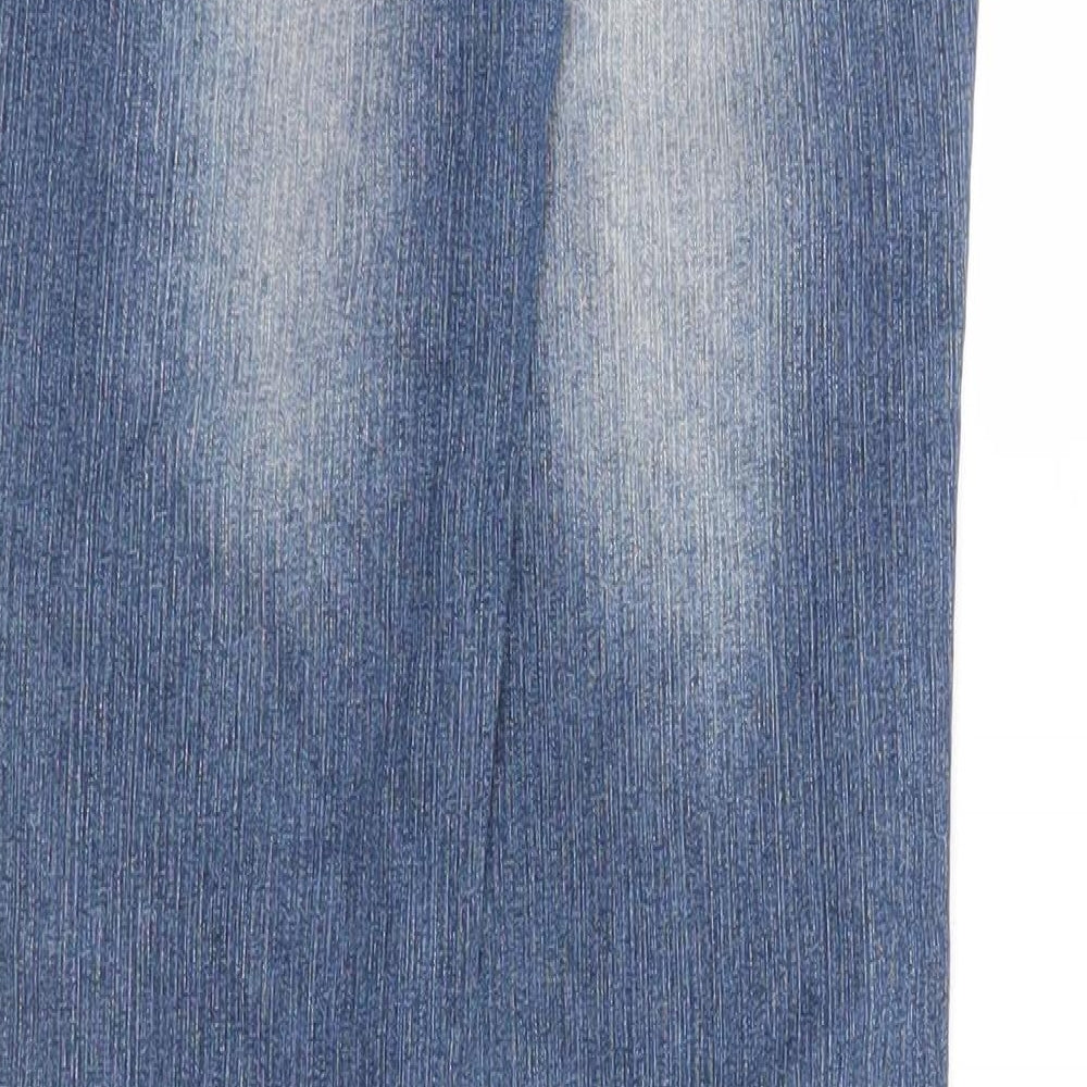 Brand and care label for Preworn girls’ blue straight jeans, size 7, years