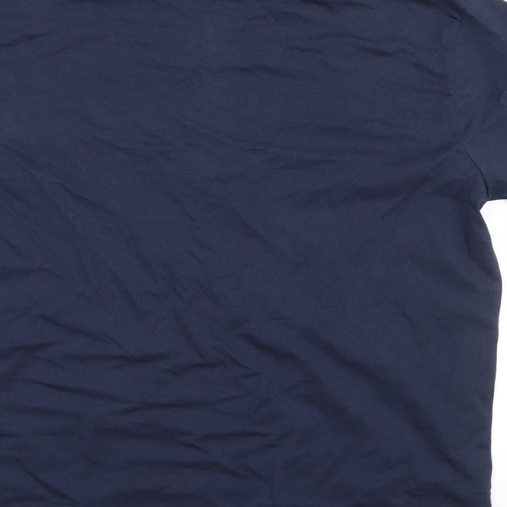 Brand and care label for Atlas for Men men’s blue polo, size M