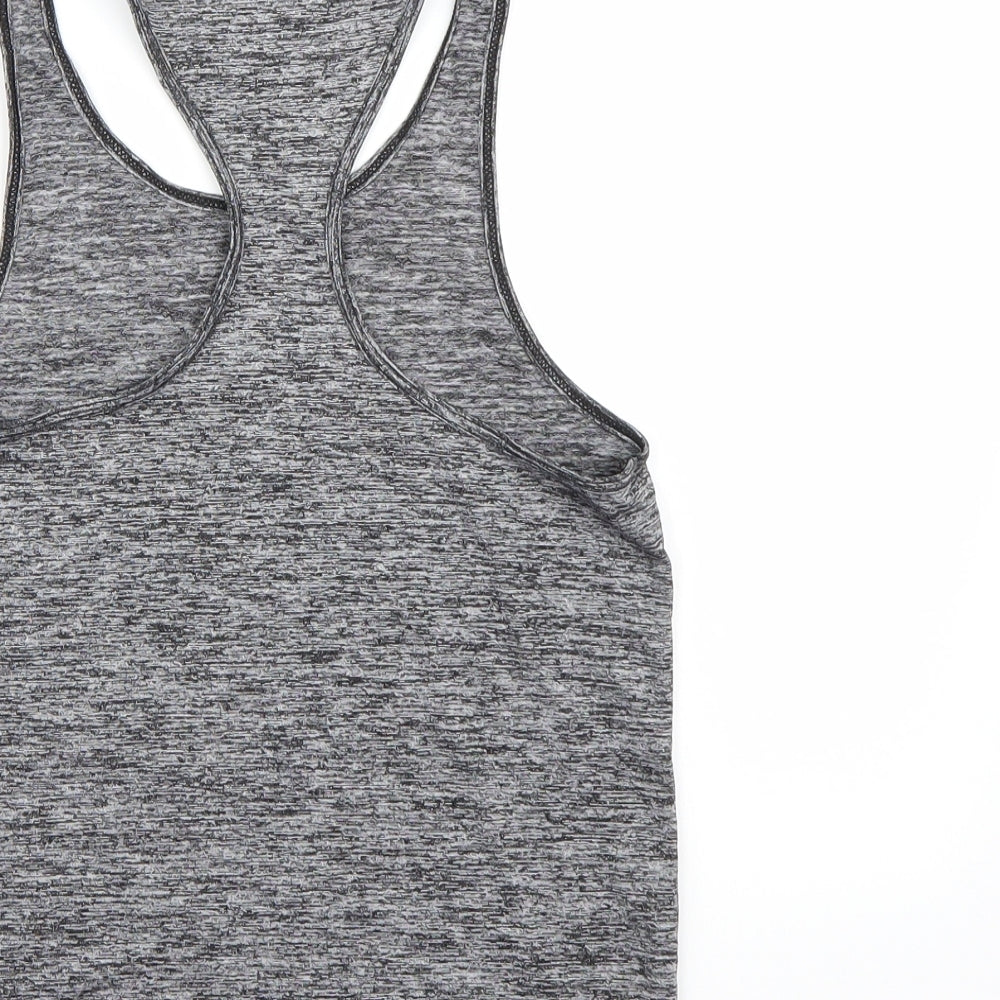 Brand and care label for USA Pro girls’ grey camisole tank, size 9-10, years