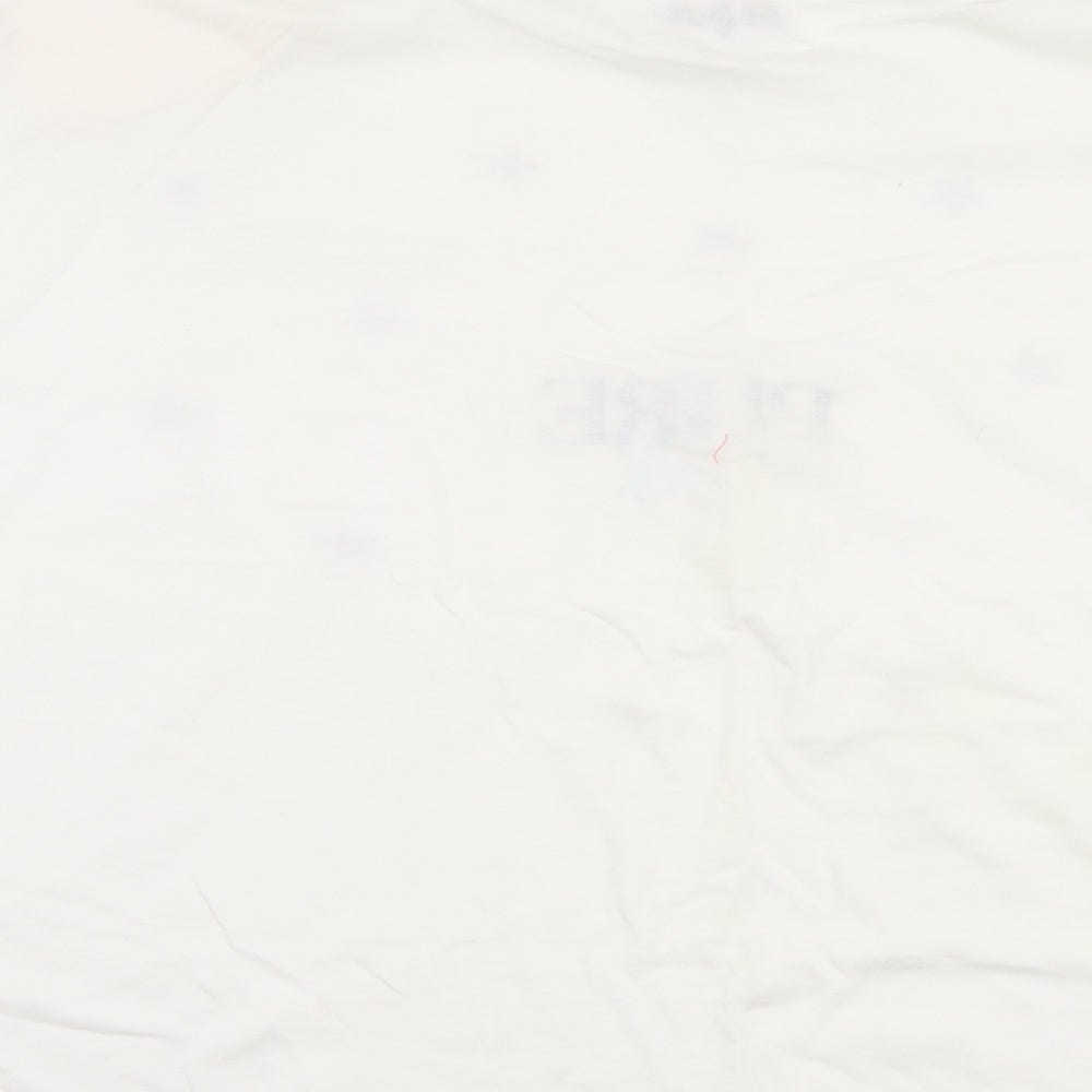 Brand and care label for bavardage women’s white basic t-shirt one size - pure 100% life