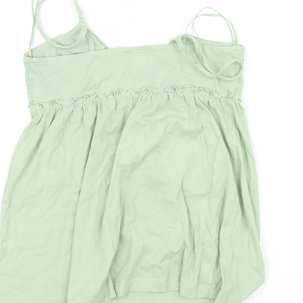 Brand and care label for Papaya girls’ green basic t-shirt, size 8, years