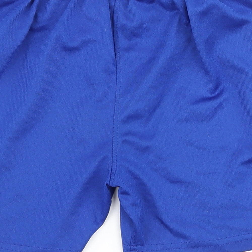 Brand and care label for sen sport boys’ blue sweat shorts, size 2, years