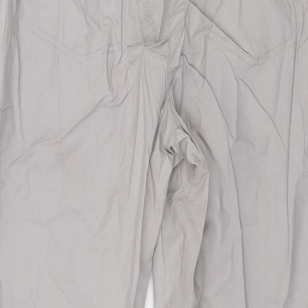 Brand and care label for C&A women’s grey trousers, size UK 12, 23-inch leg